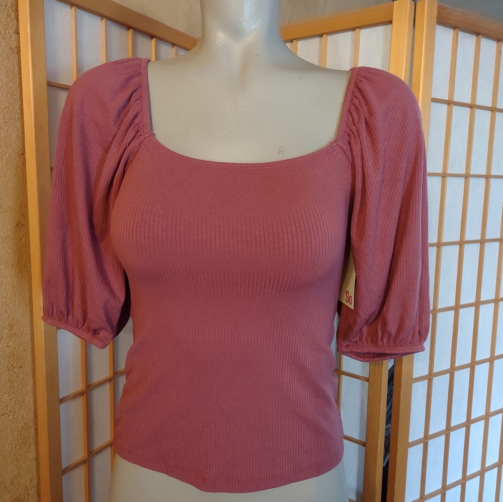 SO, mauve puffy sleeve top, NEW, small. FINAL PRICE DROP 💧💧💧💧